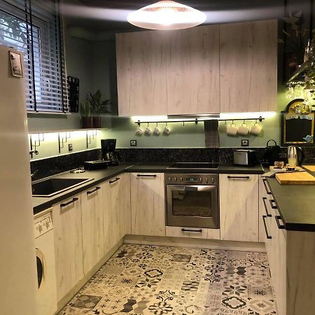 Amazing Semi-Basement Art Apartment Easy Walk To Nafplio Centre Luaran gambar