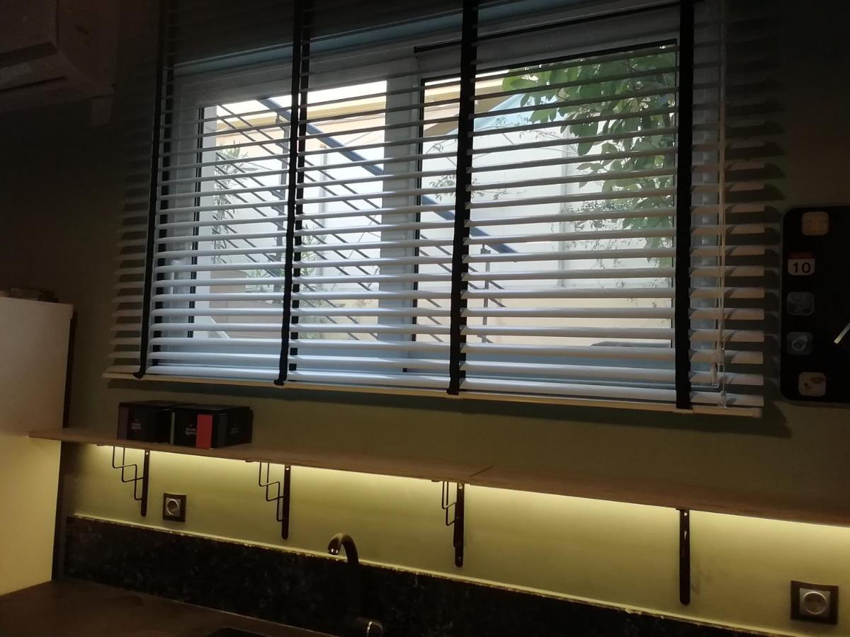 Amazing Semi-Basement Art Apartment Easy Walk To Nafplio Centre Luaran gambar