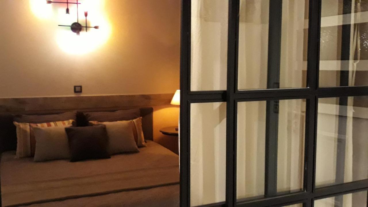 Amazing Semi-Basement Art Apartment Easy Walk To Nafplio Centre Luaran gambar